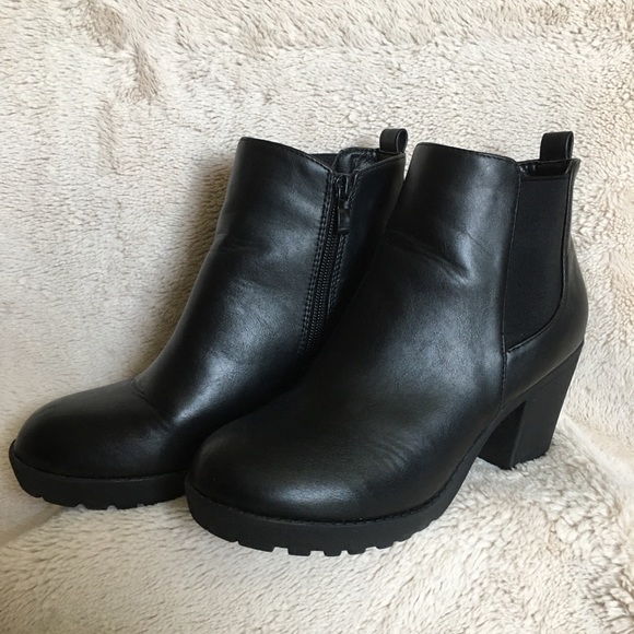 TOP Moda Women’s Chelsea ankle boots - Picture 2 of 3
